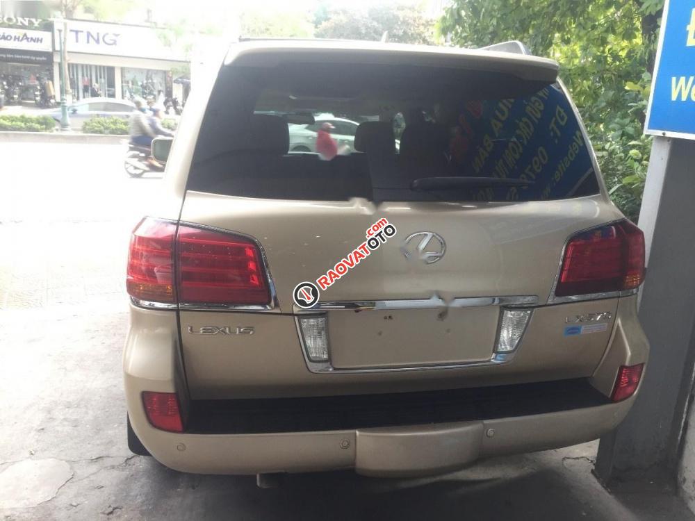 Bán Lexus LX 570 đời 2010, màu vàng, nhập khẩu nguyên chiếc-9