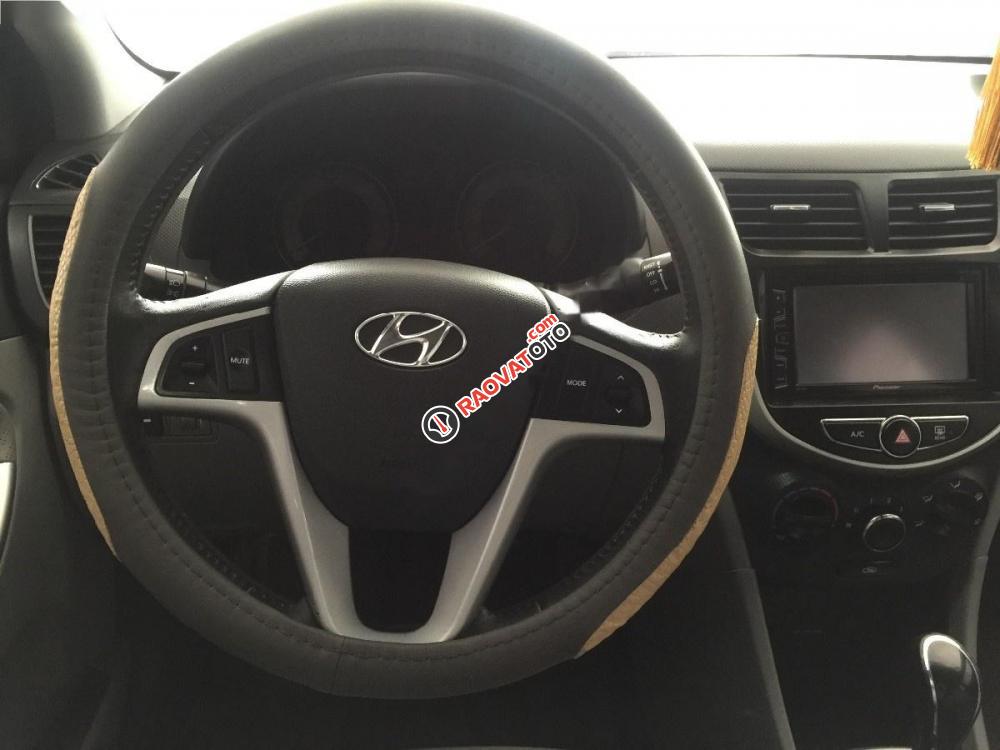 Bán ô tô Hyundai Accent năm 2012, màu đỏ, nhập khẩu chính chủ-3