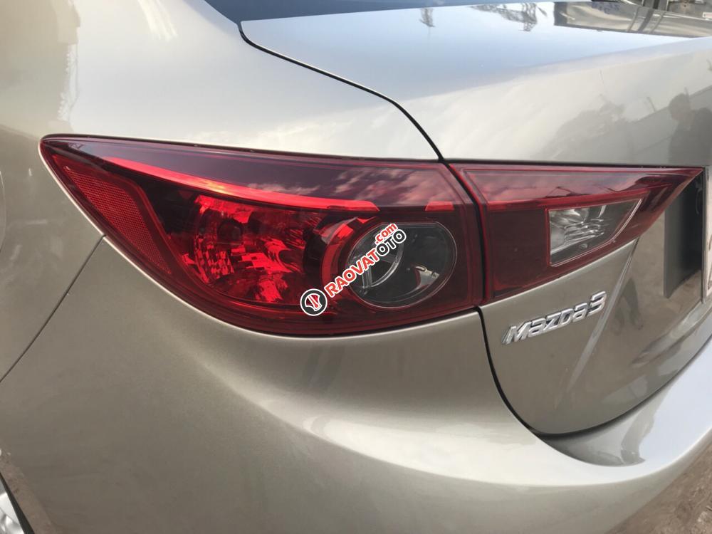 Xe Mazda 3 đời 2015, màu vàng số tự động, giá cạnh tranh-11