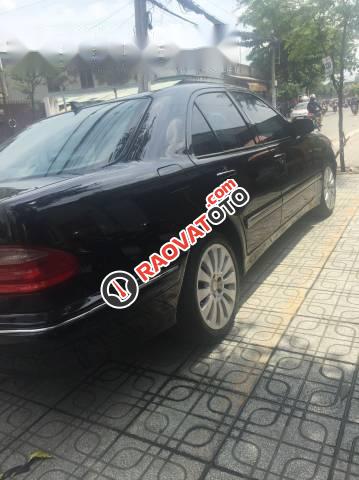 Bán xe Mercedes E240 đời 2001, màu đen chính chủ, giá 220tr-1