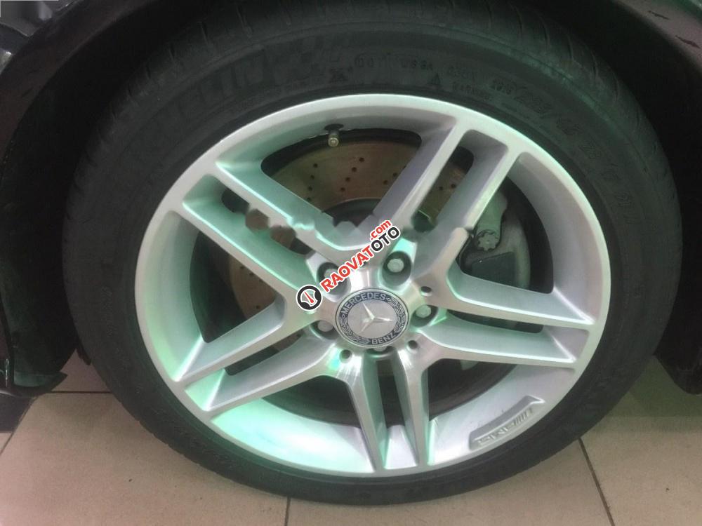 Bán gấp Mercedes C300 AMG đời 2011, màu đen-1