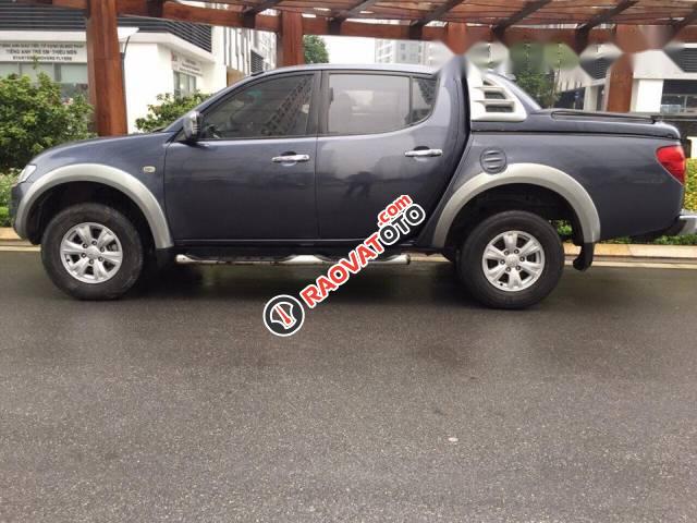 Cần bán xe Mitsubishi Triton MT đời 2010 như mới, giá tốt-4