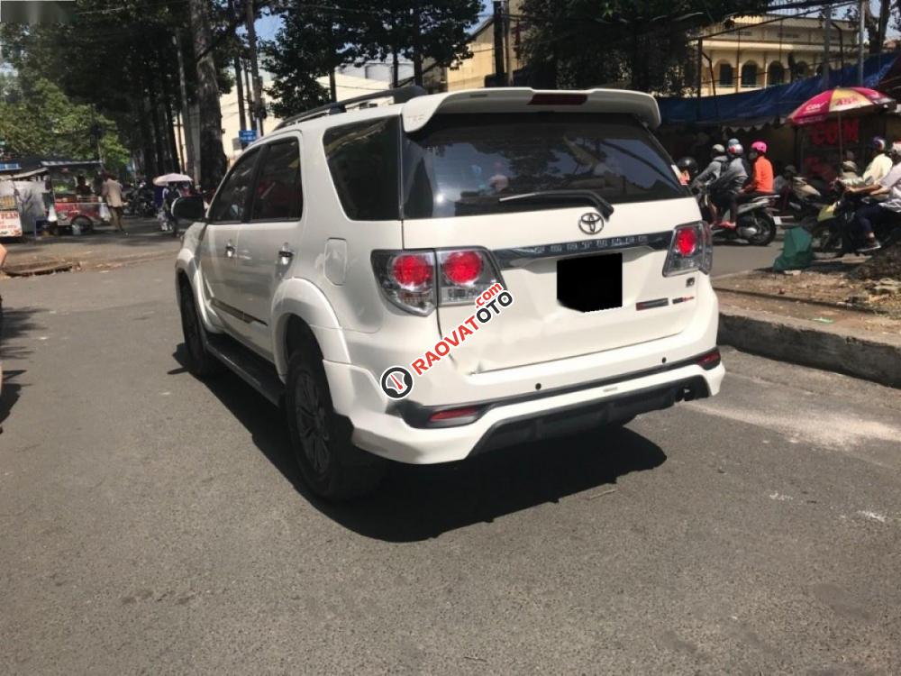 Bán Toyota Fortuner 2.7AT Sportivo đời 2015, màu trắng-6