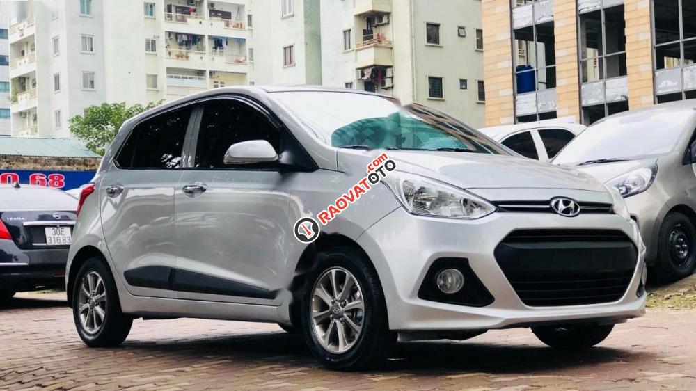 Bán ô tô Hyundai Grand i10 1.2 MT đời 2015, màu bạc, xe nhập-3