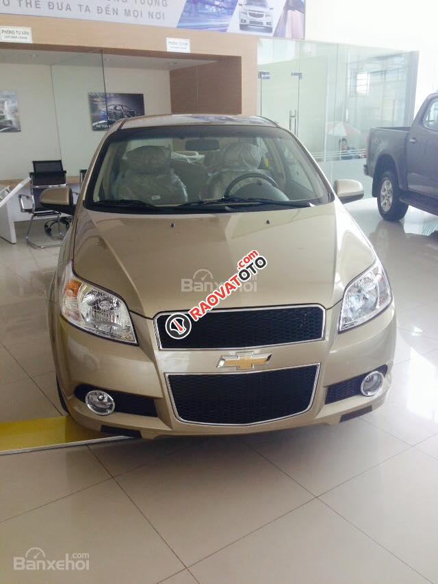 Chevrolet Aveo giảm giá đặc biệt-1