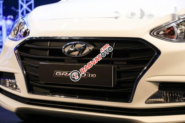 Cần bán xe Hyundai Grand i10 đời 2017, màu trắng-1