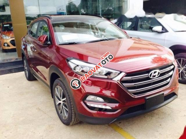 Bán xe Hyundai Tucson đời 2017, màu đỏ, giá tốt-0