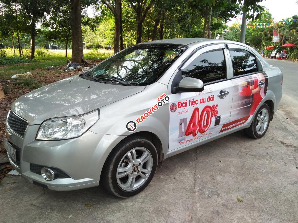 Cần bán Chevrolet Aveo LT đời 2015, màu bạc-0