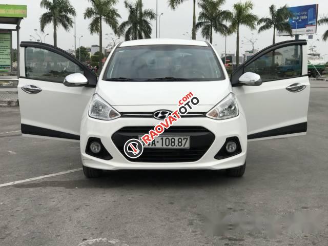 Chính chủ bán Hyundai Grand i10 đời 2015, màu trắng, xe nhập-0