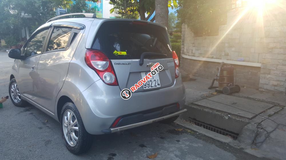 Cần bán Chevrolet Spark 1.2 LT đời 2016, màu xám (ghi) ,ODO 40000 , 300tr-5