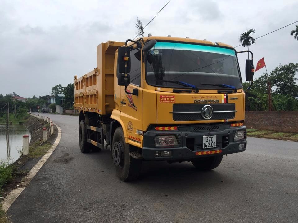 Cần bán Dongfeng 8T đời 2015, màu vàng, nhập khẩu-2
