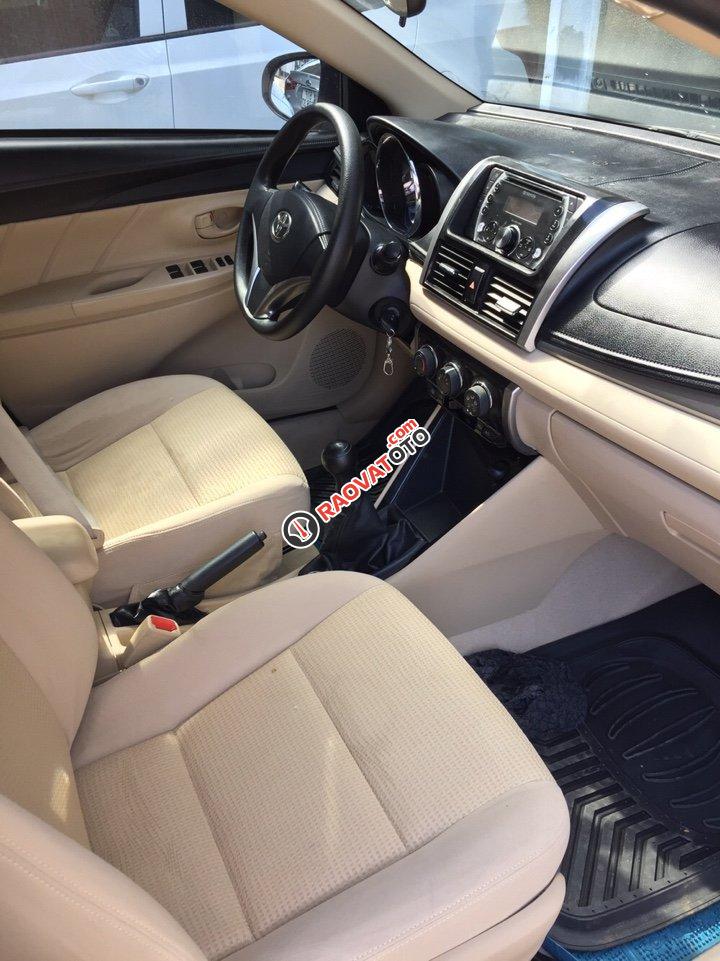 Bán xe Toyota Vios E đời 2016, màu bạc còn mới-0