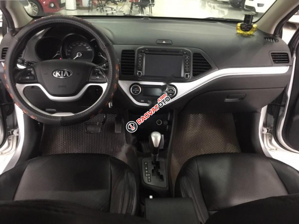 Bán Kia Picanto đời 2013, màu bạc số tự động, 315tr-3