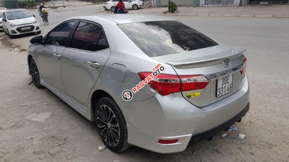 Bán Toyota Corolla altis 2.0V 2016, màu bạc-2