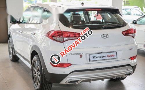 Bán xe Hyundai Tucson đời 2017, màu trắng-3