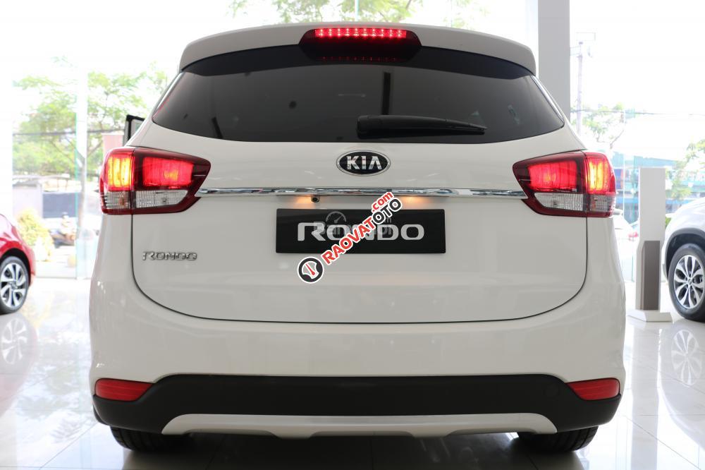 Kia Rondo GMT, GAT, GATH, DAT 2017, xe 7 chỗ chuyên kinh doanh Uber/grab lẫn gia đình, từ 180tr nhận xe ngay-2