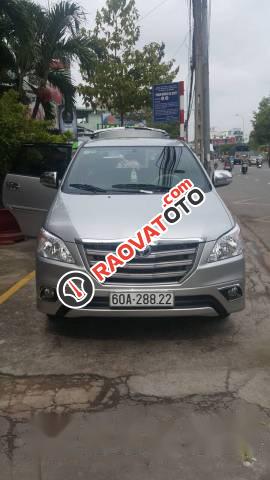 Bán Toyota Innova đời 2016, màu bạc-3