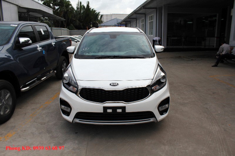 Bán Kia Rondo năm 2017, màu trắng, nhập khẩu, giá tốt-1