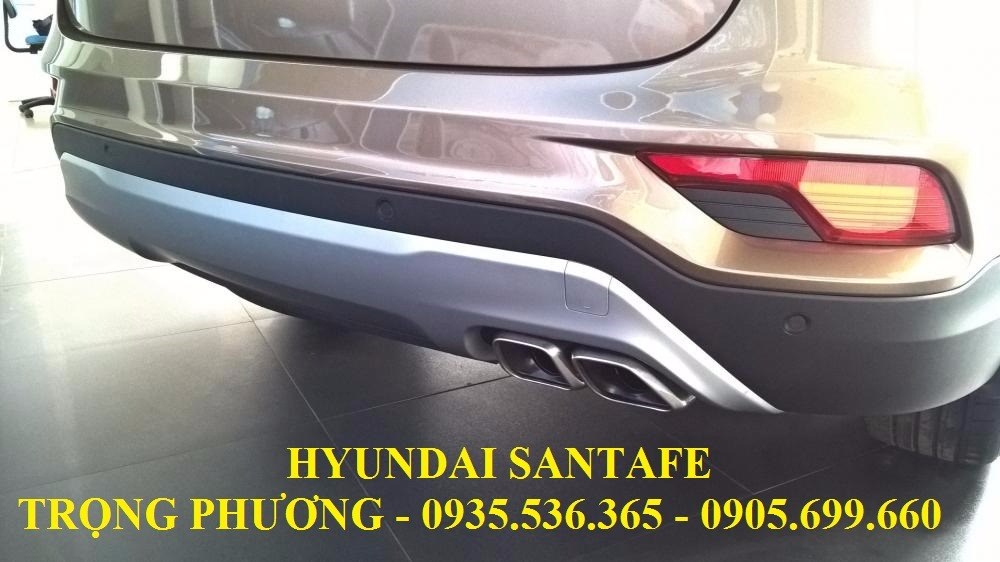 Bán xe Hyundai Santa Fe sản xuất 2017, màu nâu, nhập khẩu nguyên chiếc-18