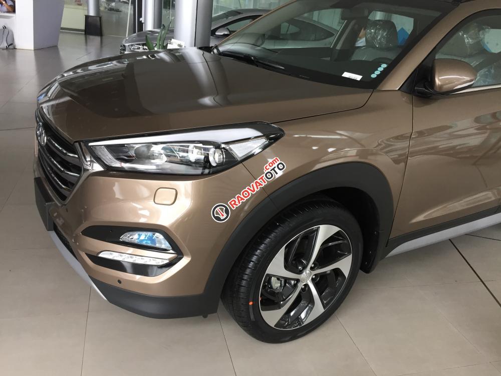 Cần bán xe Hyundai Tucson 2.0 2018, màu nâu, giá KM: 85.000.000đ. ĐT mua xe: 0941.46.22.77 Mr. Vũ-5