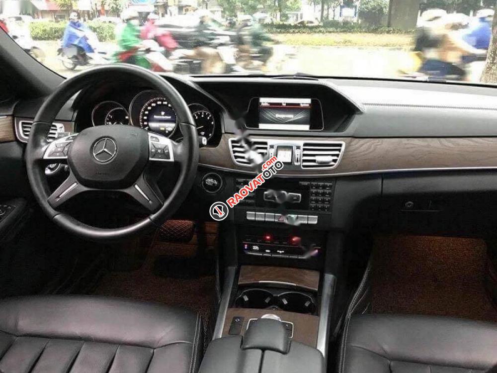 Bán Mercedes E200 đời 2015, màu trắng-7