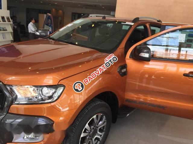 Bán xe Ford Ranger Wildtrak đời 2017, màu cam-5