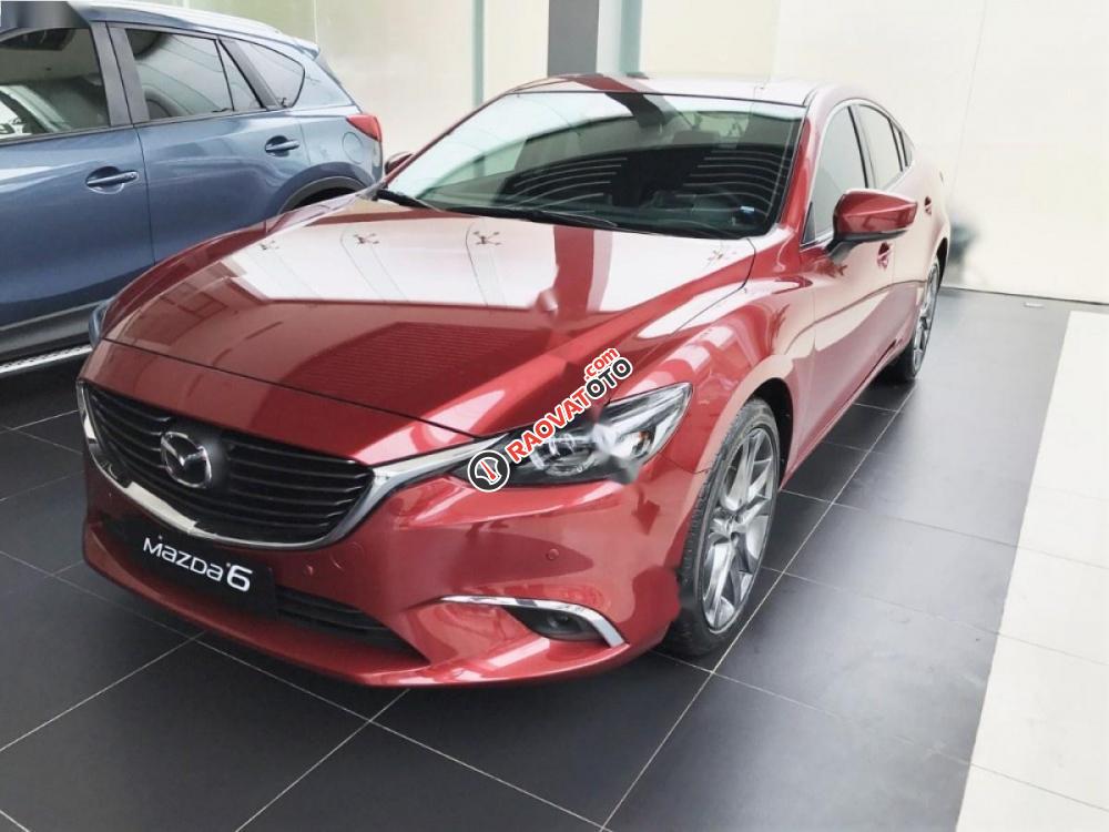 Bán xe Mazda 6 2.0L Premium đời 2017, màu đỏ, giá 879tr-9