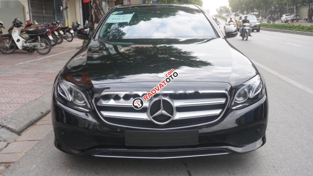 Bán xe Mercedes E250 đời 2016, màu đen chính chủ-2