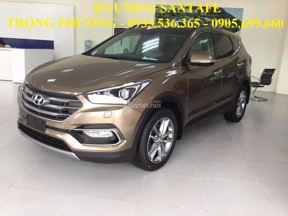 Bán xe Hyundai Santa Fe sản xuất 2017, màu nâu, nhập khẩu nguyên chiếc-4