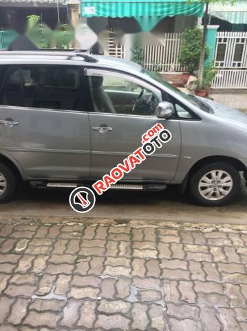 Bán Toyota Innova năm 2011, màu bạc, nhập khẩu xe gia đình, 560 triệu-0