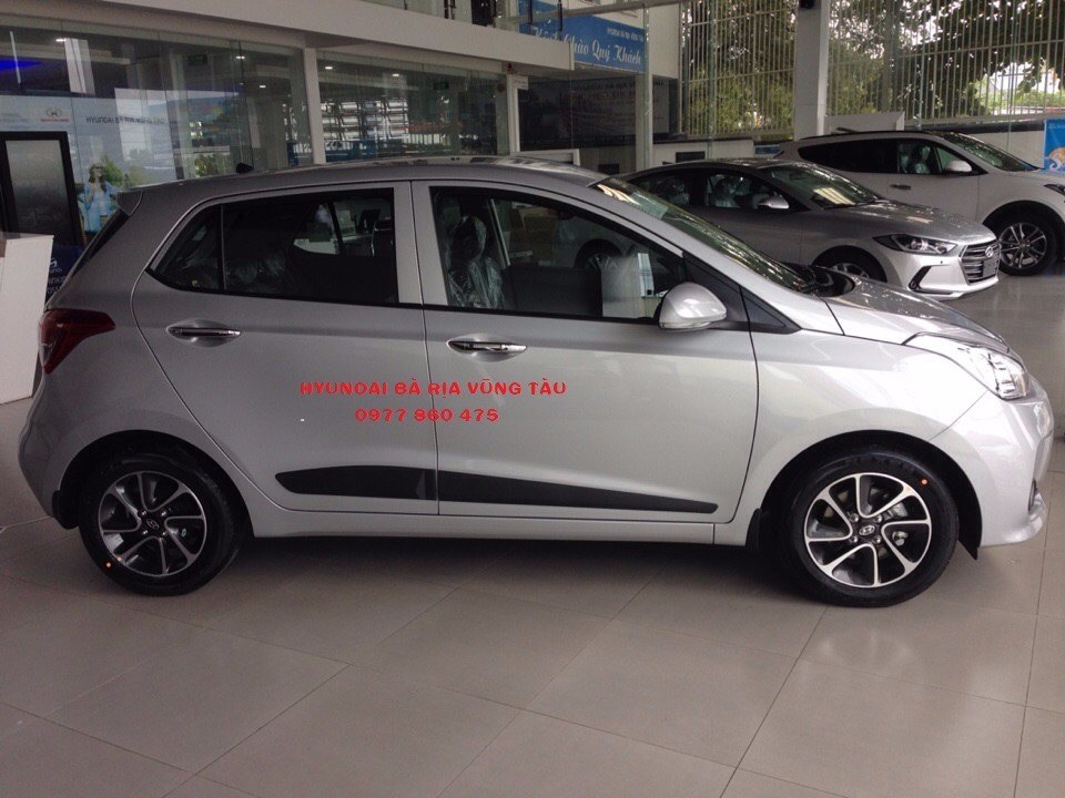 Bán xe Hyundai Grand i10 đời 2017, màu trắng, nhập khẩu-7