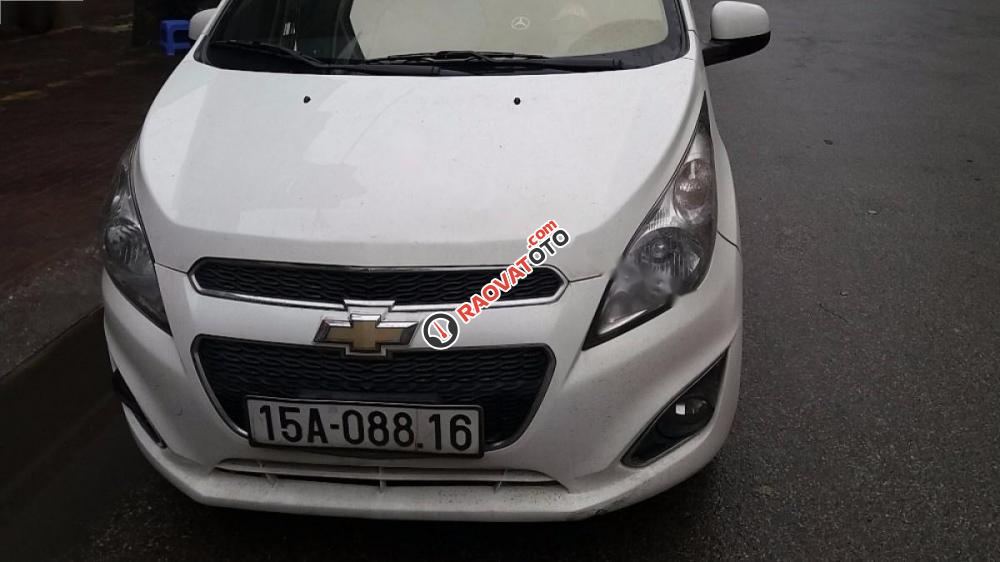 Cần bán lại xe Chevrolet Spark đời 2014, màu trắng chính chủ, giá 250tr-0