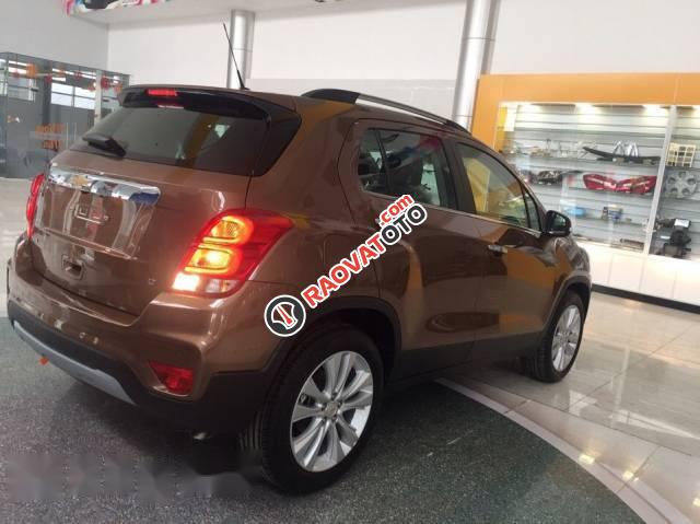 Cần bán Chevrolet Trax sản xuất 2017, màu nâu-4