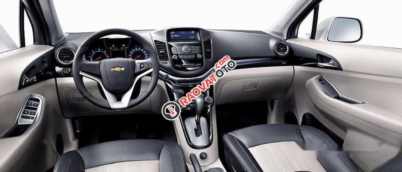 Bán xe Chevrolet Orlando LTZ đời 2017, màu trắng, 699 triệu-4