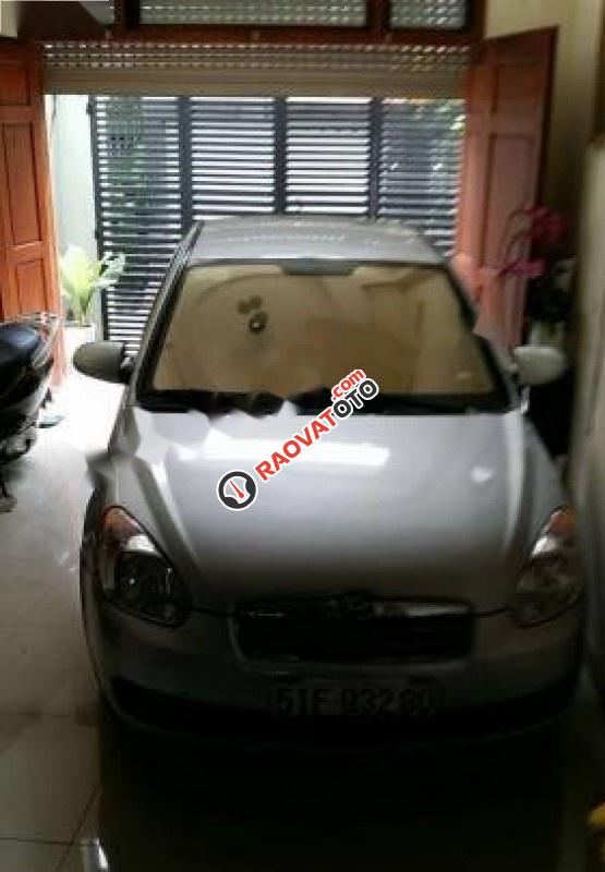 Bán xe Hyundai Verna đời 2009, màu bạc, xe nhập số sàn, 190tr-3