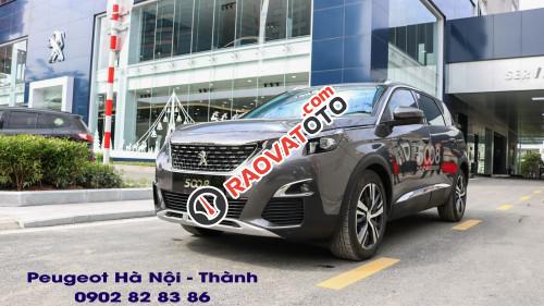 Cần bán Peugeot 5008 1.6 Turbo  AT đời 2017, màu xám, nhập khẩu nguyên chiếc-1