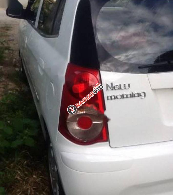 Cần bán gấp Kia Morning EX 1.1 MT đời 2010, màu trắng, xe gia đình, giá 180tr-3