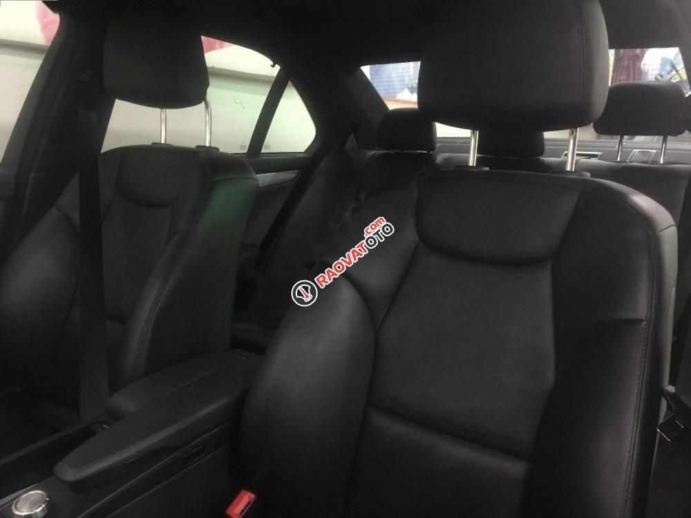 Bán gấp Mercedes C300 AMG đời 2011, màu đen-2