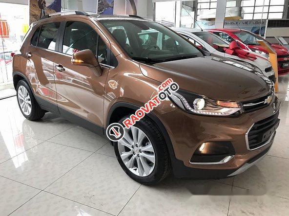 Bán xe Chevrolet Trax đời 2017, màu nâu, giá chỉ 769 triệu-0