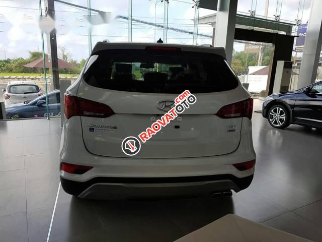 Bán Hyundai Santa Fe đời 2017, màu trắng-2