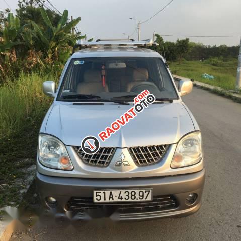 Bán xe Mitsubishi Jolie đời 2006, màu bạc chính chủ-0