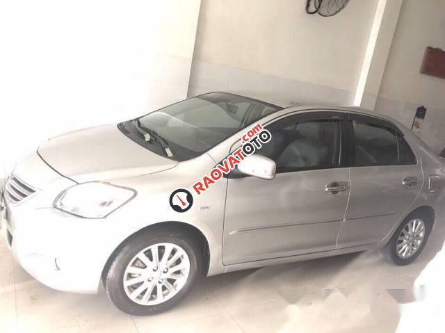 Bán Toyota Vios MT đời 2011, màu bạc-0