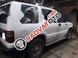 Cần bán lại xe Isuzu Trooper năm 1997, màu trắng-4