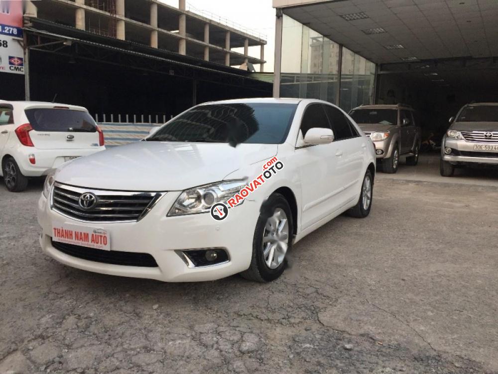 Cần bán xe Toyota Camry 2.0E đời 2009, màu trắng, nhập khẩu-0