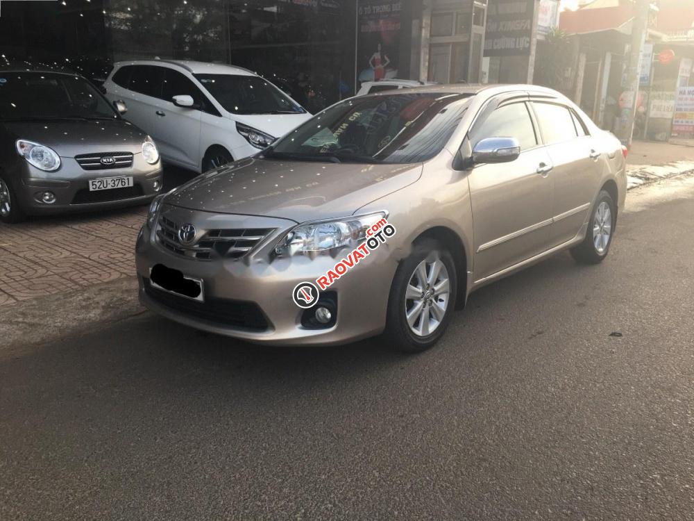 Cần bán xe Toyota Corolla altis đời 2013, xe gia đình, 520 triệu-9