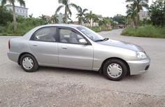 Bán xe Daewoo Lanos đời 2001, màu bạc, xe nhập-0