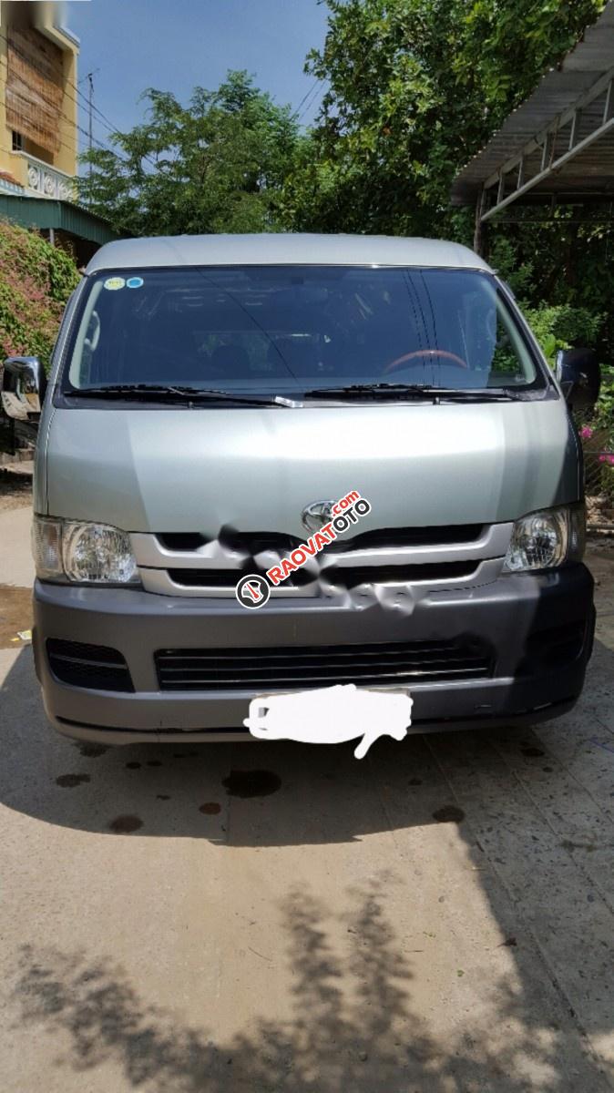 Cần bán Toyota Hiace sản xuất 2009, giá 390tr-0