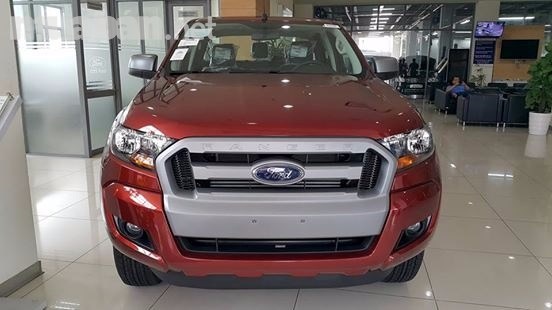 Bán Ford Ranger đời 2017, màu đỏ, nhập khẩu nguyên chiếc-0