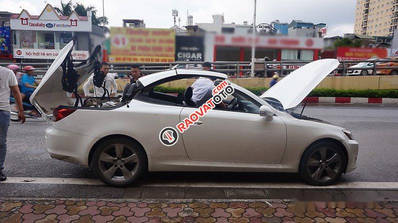 Bán Lexus IS 250C đời 2010, màu trắng, xe nhập chính chủ-1