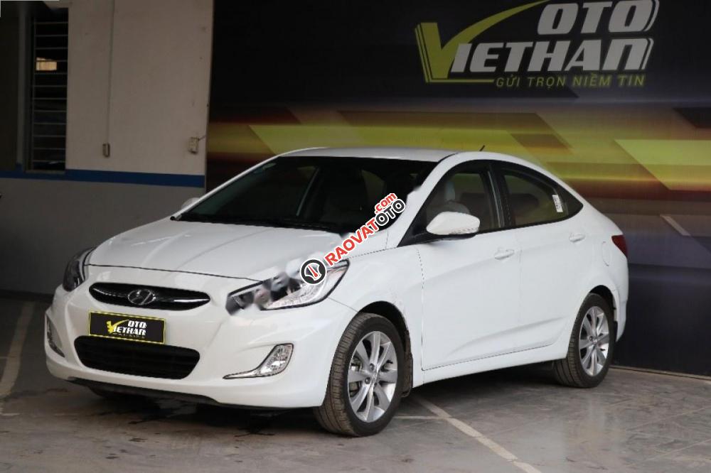 Cần bán lại xe Hyundai Accent 1.4MT sản xuất 2016, màu trắng, xe nhập-9